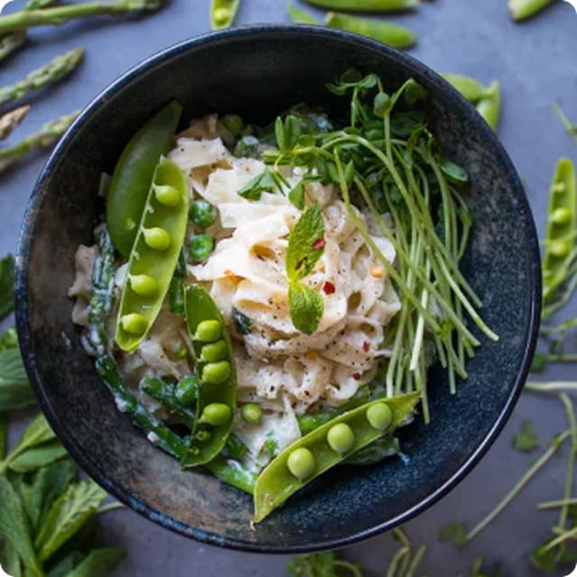 Pea Shoot & Mint Pasta